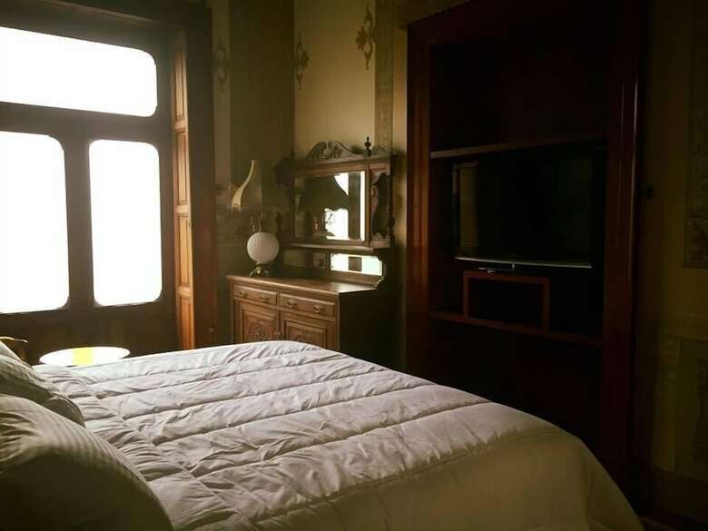 Albergue Leonora Hostal