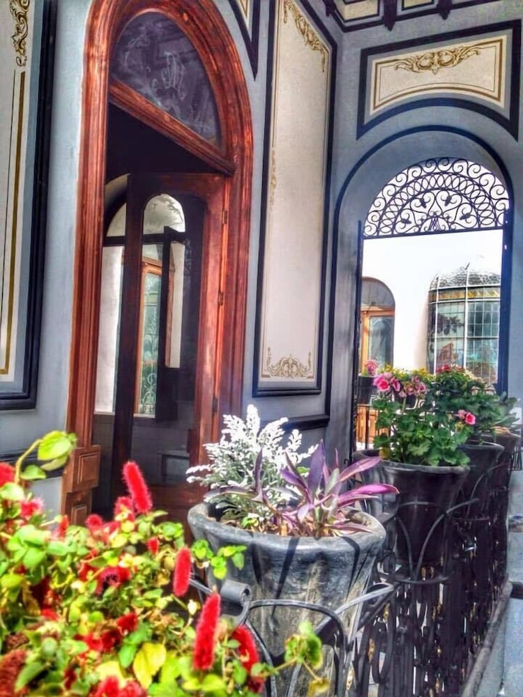 Albergue Leonora Hostal