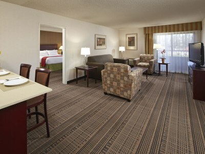 Holiday Inn Hotel & Suites Santa Maria