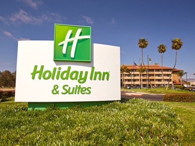 Holiday Inn Hotel & Suites Santa Maria