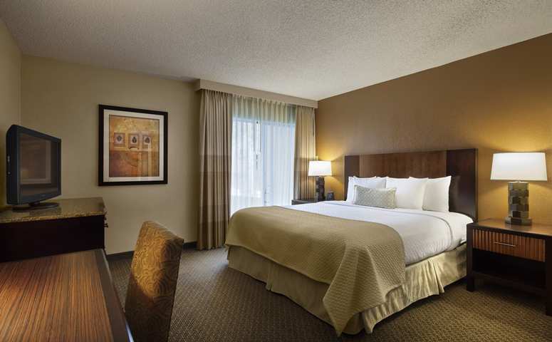 Hotel Embassy Suites Phoenix Tempe
