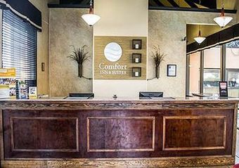 Hotel Comfort Inn & Suites West