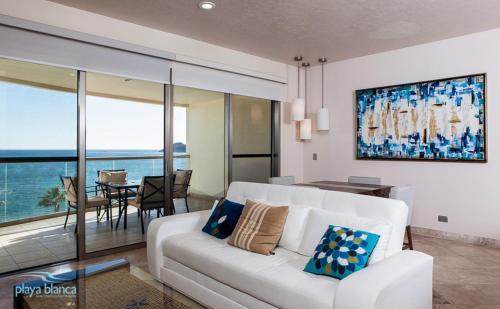Condo Playa Blanca 506 Apartment