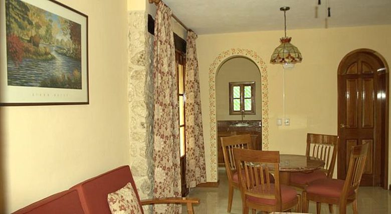 Hotel Cancun International Suites