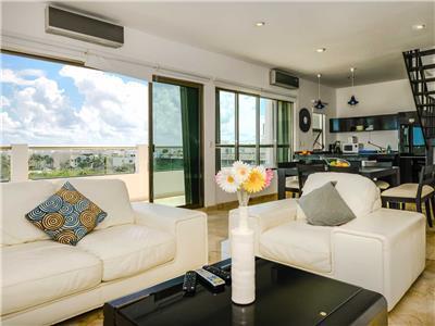 Apartamento La Playa Condo
