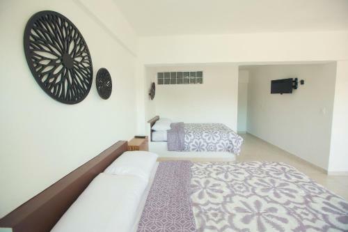 Hostelito Chetumal Hotel + Hostal