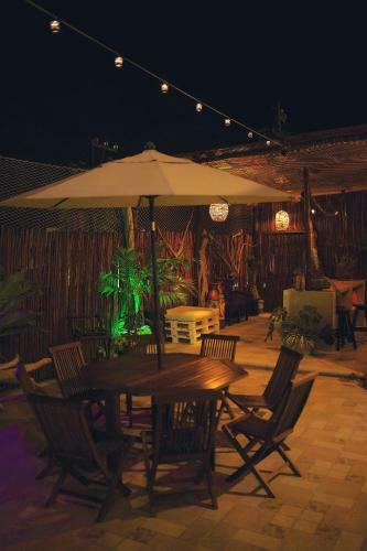 Hostelito Chetumal Hotel + Hostal
