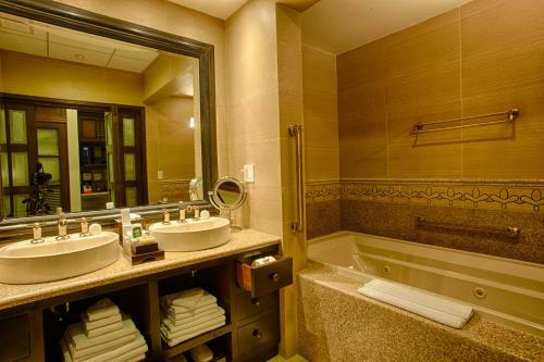 The Villas At Grand Residences Riviera Cancun