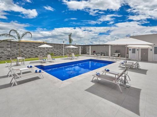 Hotel City Express Suites Silao Aeropuerto