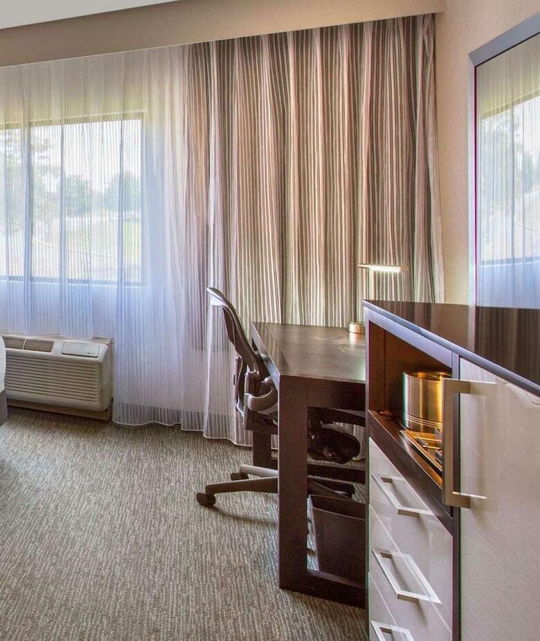 Doubletree Hotel Chicago-wood Dale/itasca
