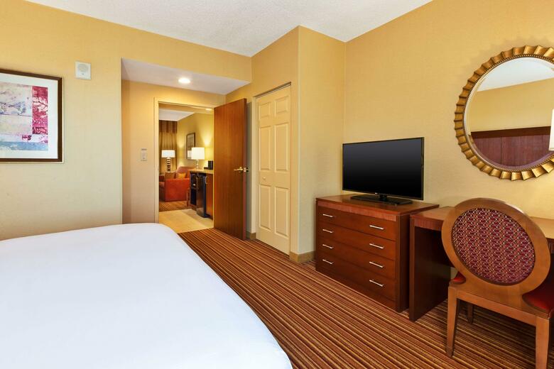 Embassy Suites Murfreesboro - Hotel & Conference Center