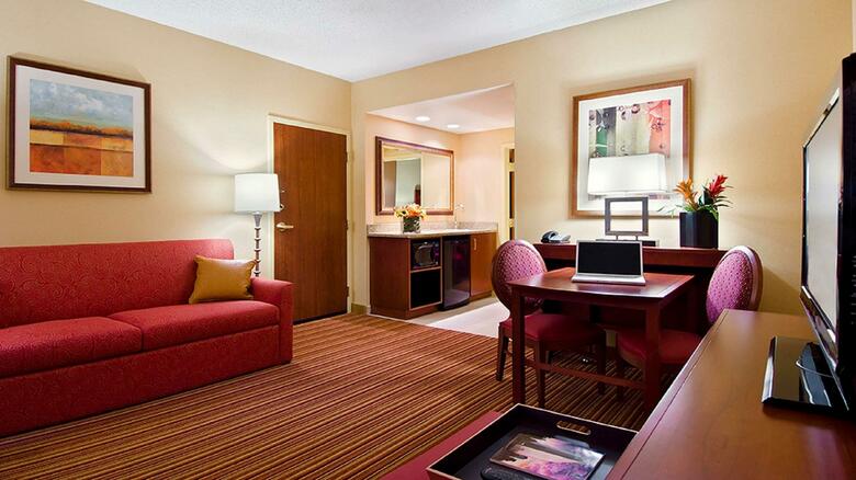 Embassy Suites Murfreesboro - Hotel & Conference Center