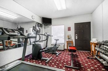 Hotel Quality Inn South