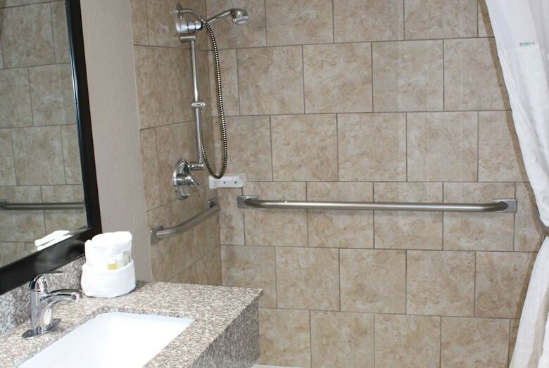 Hotel Days Inn And Suites Springfield