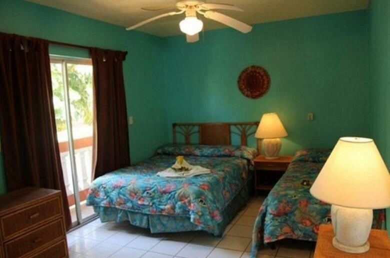 Hotel Banana Beach Resort