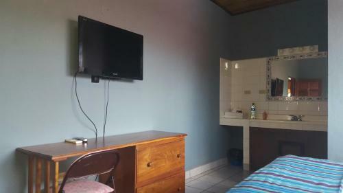 Hostal Tia Maria Guesthouse