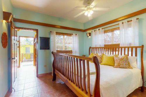 Mirasol Villa