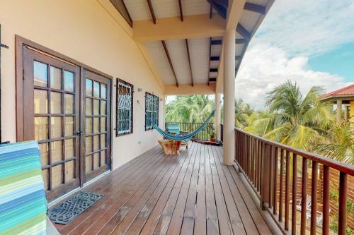Mirasol Villa