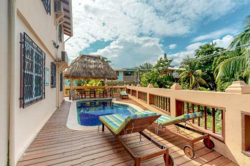 Mirasol Villa