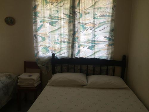 Hostal J & R Guest House