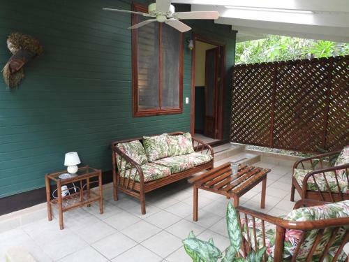 Lodge Playa Negra Guesthouse