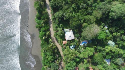 Lodge Playa Negra Guesthouse