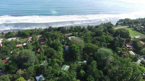 Lodge Playa Negra Guesthouse