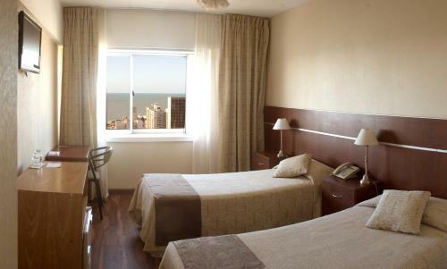 Hotel 13 De Julio
