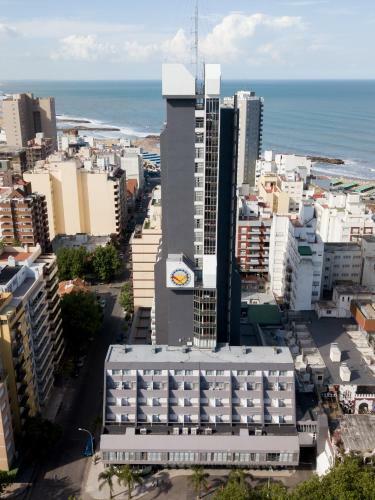 Hotel 13 De Julio