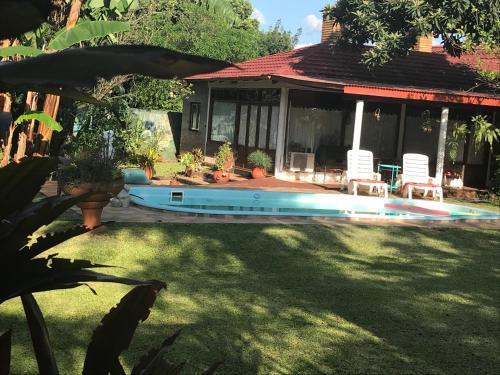 Lodge Caba�as Katy-arte
