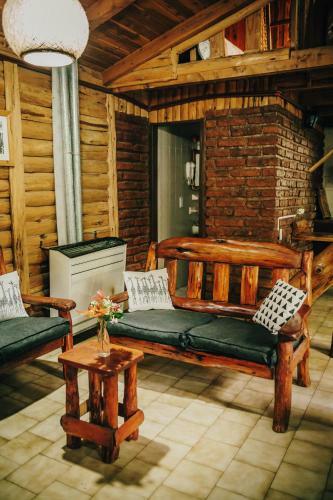 Lodge Caba�as Del Faldeo Titos