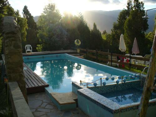 Lodge Caba�as Del Faldeo Titos