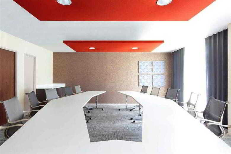 Hotel Novotel Narbonne Sud