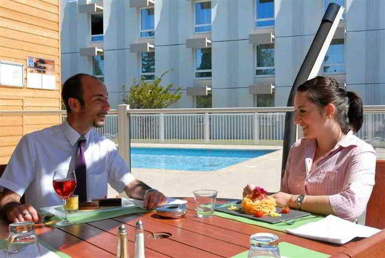 Hotel Novotel Narbonne Sud