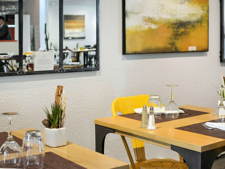 Hotel Novotel Atria Nimes Centre