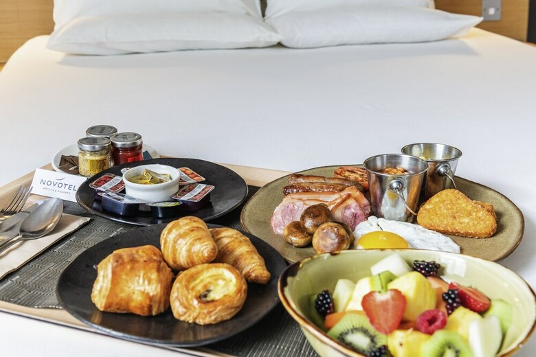 Hotel Novotel Atria Nimes Centre