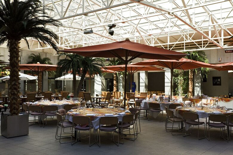 Hotel Novotel Atria Nimes Centre