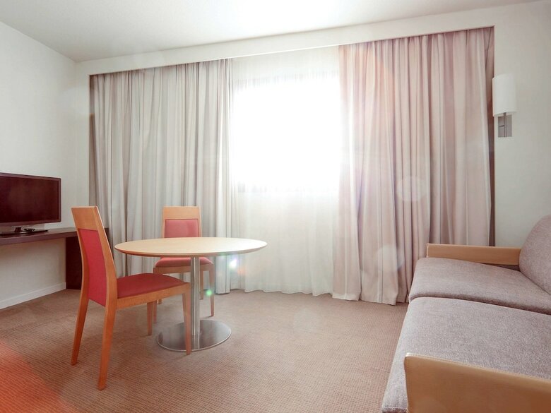 Hotel Novotel Atria Nimes Centre