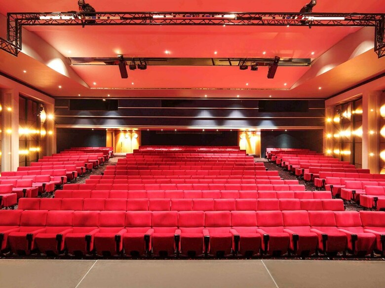 Hotel Novotel Atria Nimes Centre