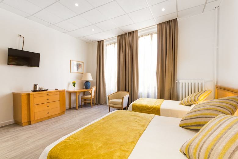 Hotel Busby