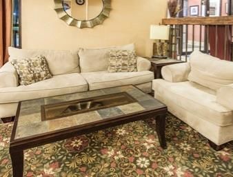 Hotel Baymont Inn & Suites