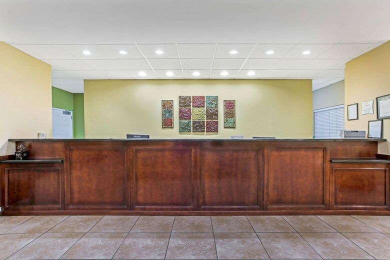 Hotel La Quinta Inn & Suites North Mobile - Satsuma
