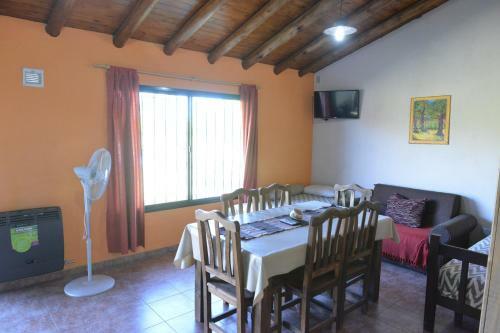Lodge Caba�as San Jose Del Atuel