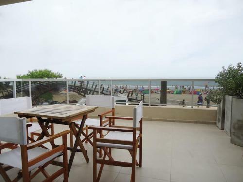 Apartamento 108 Y El Mar