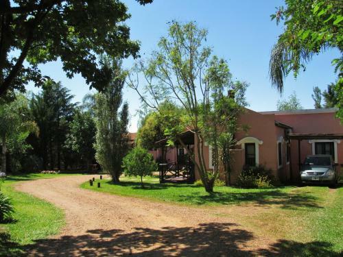 Hotel Caba�as Del Ysyry