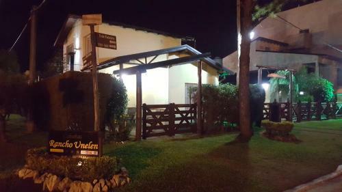 Lodge Caba�as Rancho Unelen