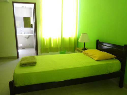 Albergue Backpackers Bed&bar