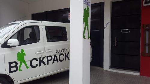 Albergue Backpackers Bed&bar