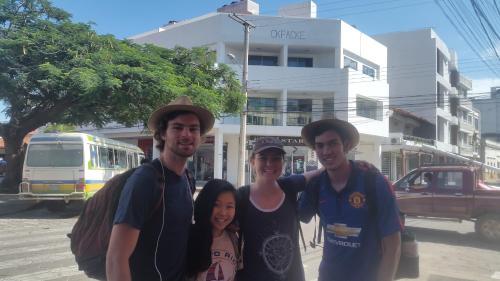 Albergue Backpackers Bed&bar