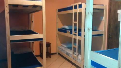 Leo's Clan Beach Hostel